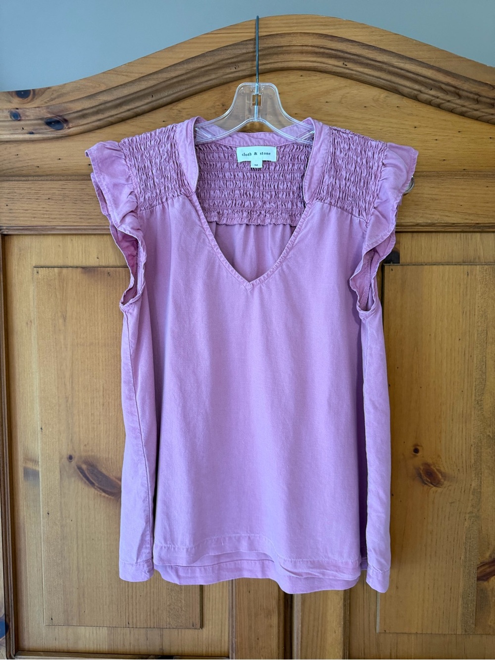 cloth & stone Mauve Pink V-Neck Smocked Cap Sleeve Tank